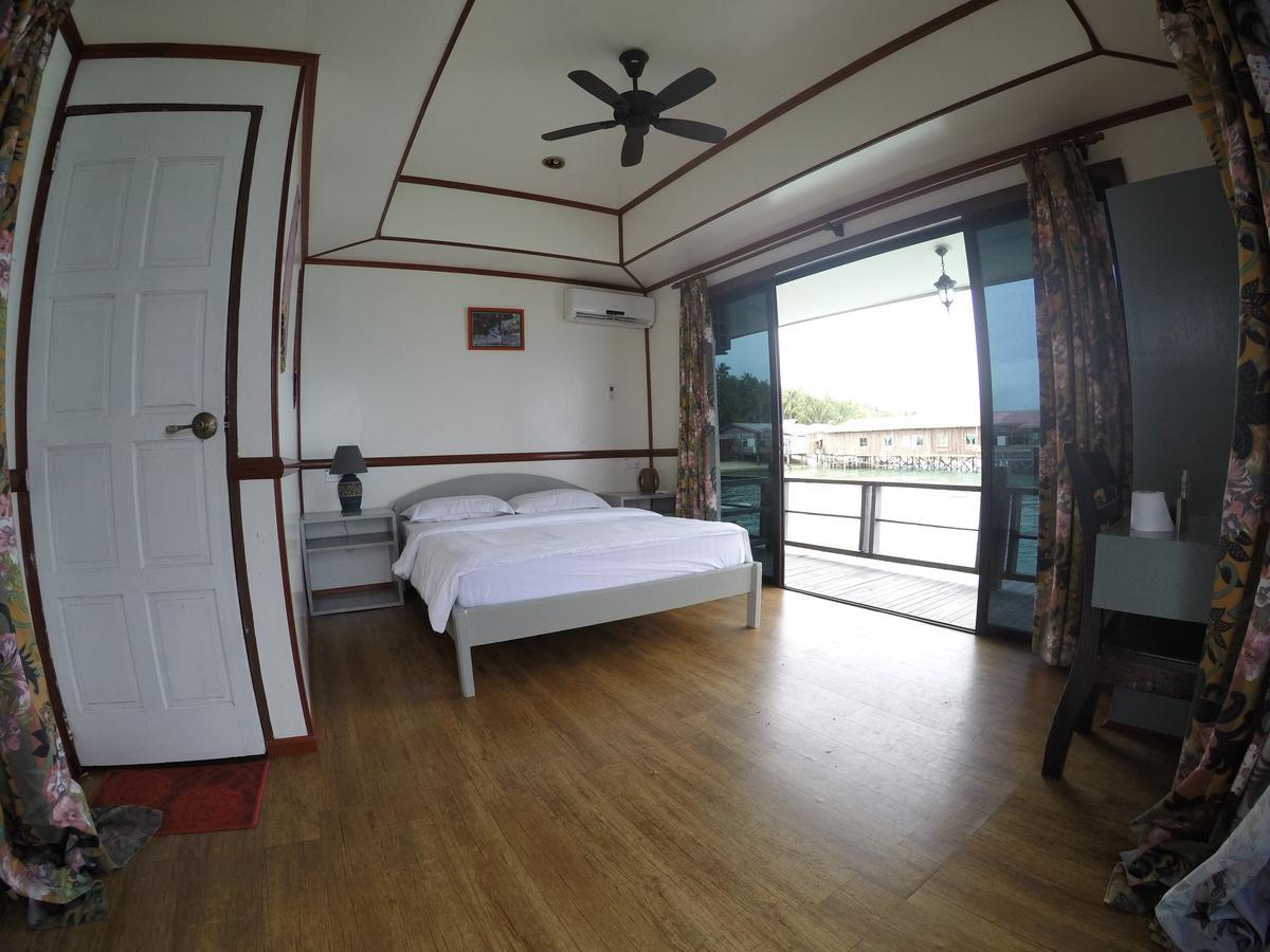 Mabul Paradise Lodge Mabul Island Экстерьер фото