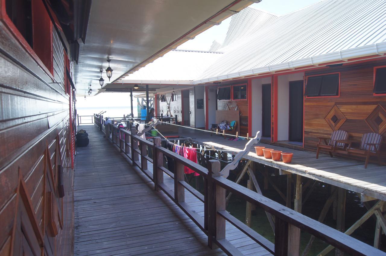 Mabul Paradise Lodge Mabul Island Экстерьер фото
