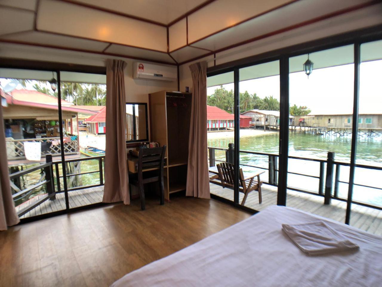 Mabul Paradise Lodge Mabul Island Экстерьер фото