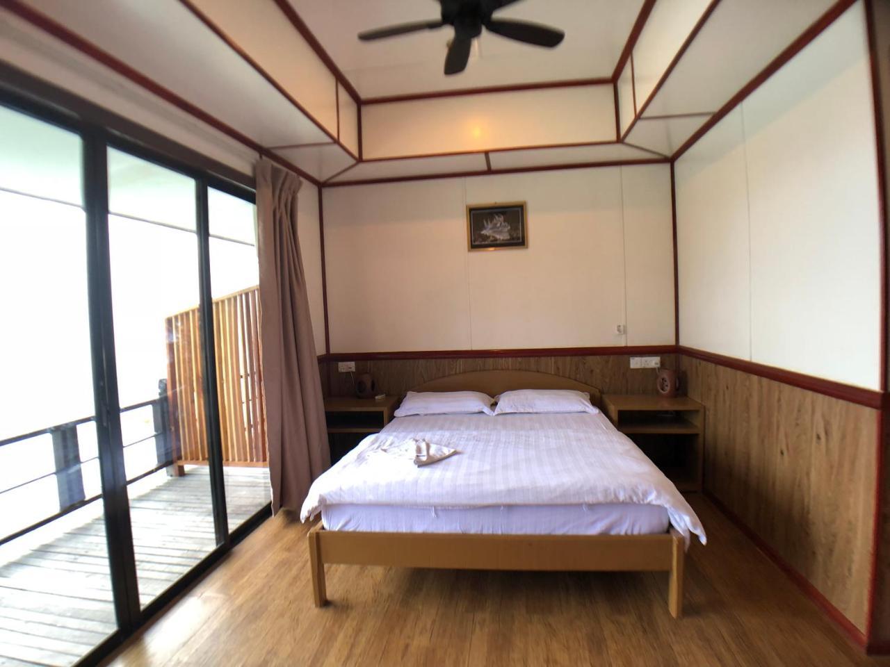 Mabul Paradise Lodge Mabul Island Экстерьер фото